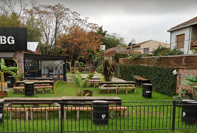 Imagen de la nota: Vuelven a abrir Bares y Restaurantes al aire libre