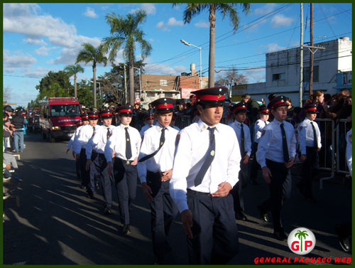 Imagen de la nota: Desfile del Bicentenario