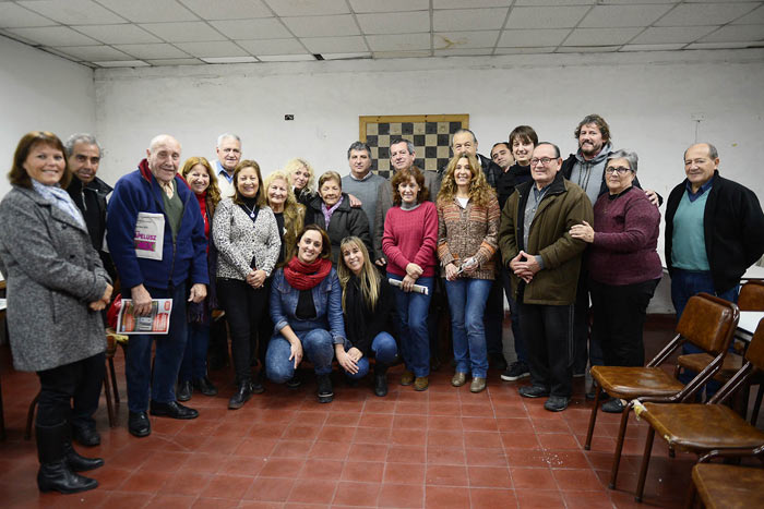 Imagen de la nota: El archivo completo del diario Fomento fue donado a la Biblioteca J. J. Castelli